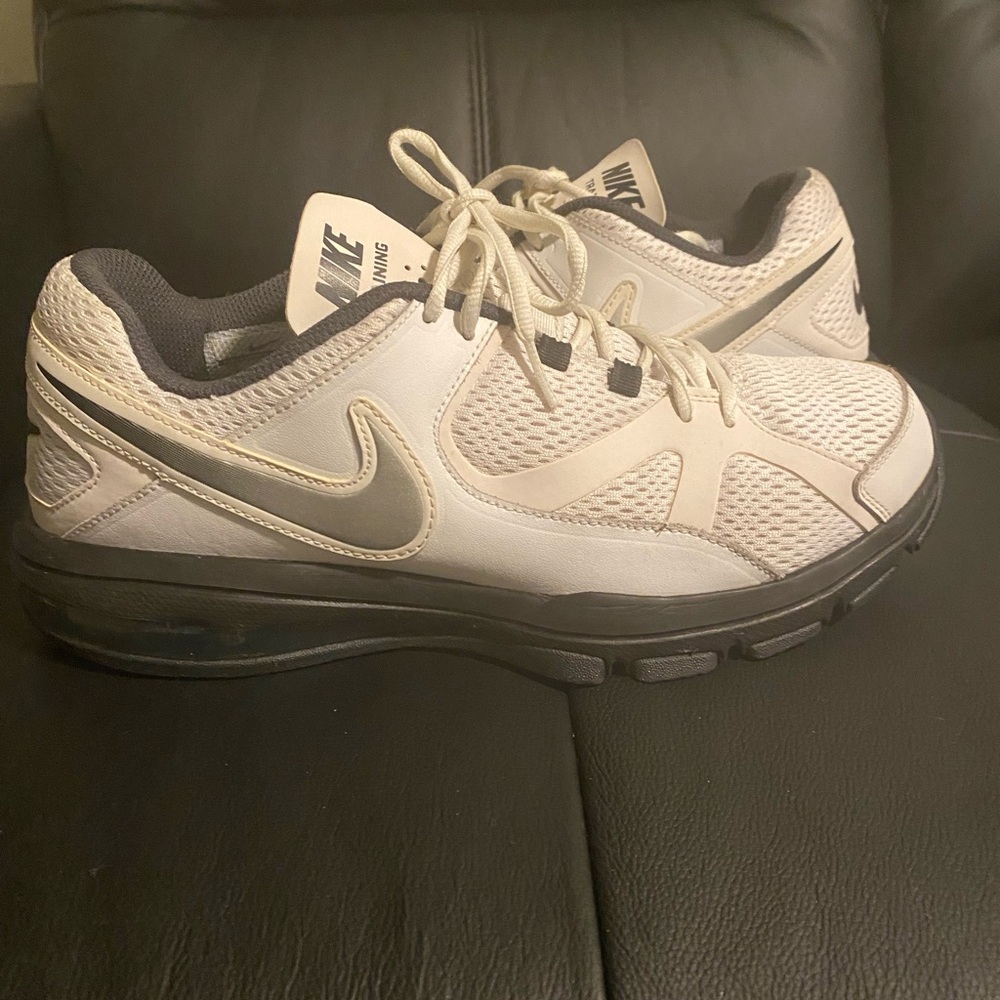 Mens Nike Flex Show TR4 White sizes 10 for men